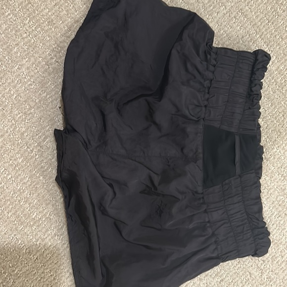 Altard state high waisted shorts! - Picture 2 of 6